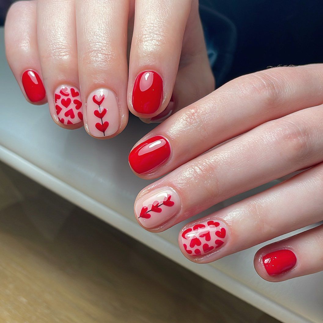 Short Nail Design Ideas Everyone Will Be Wearing This Season | Vogue
